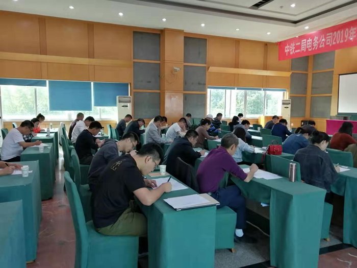 1571021769316713.png 图2:结业考试.png