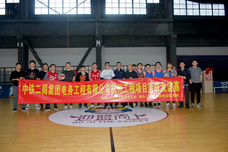 1577092411810933.jpg 图1:合影_副本.jpg