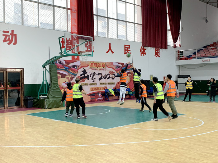 1577952797119395.jpg 图3:篮球比赛_副本.jpg