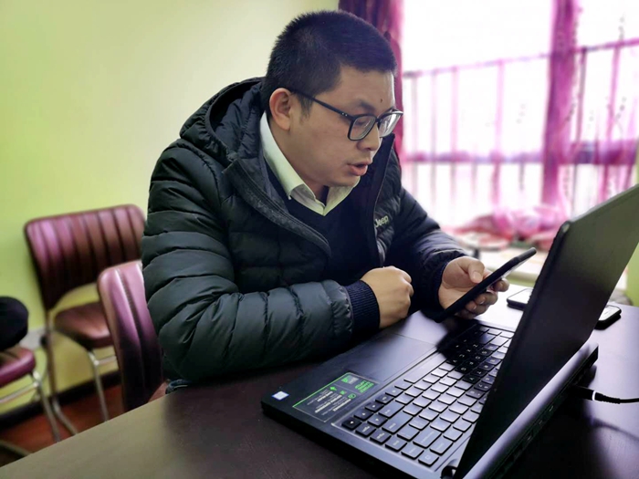 图1 分公司总经理沈垒讲话.jpg