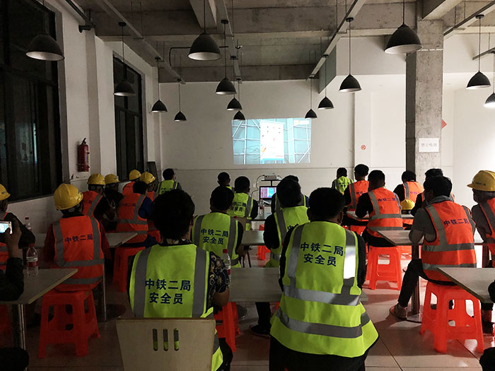 1587971287892048.jpg 图2:观看视频学习副本.jpg