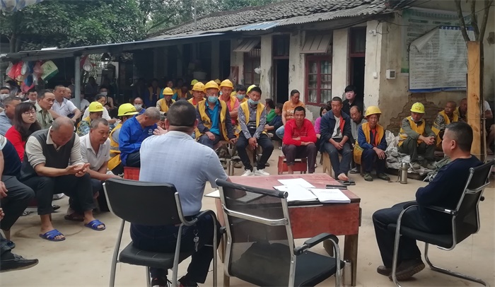 1588761321128230.jpg 现场集中培训.jpg