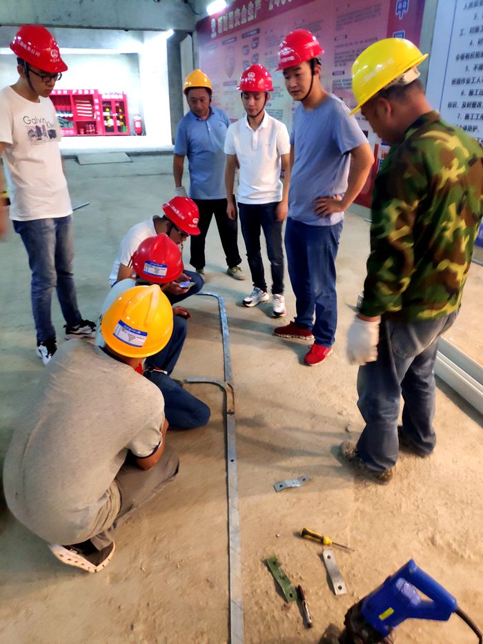 1598595095947301.jpg 图:施工自查场景2_副本.jpg