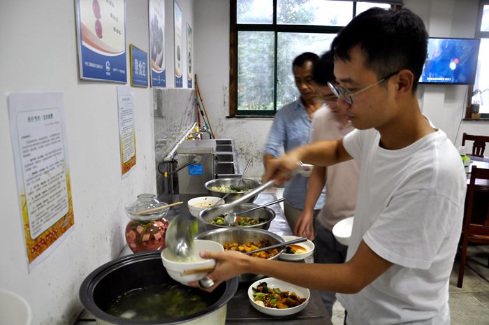 厉行节约 (1)_副本.jpg