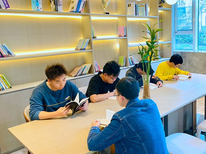图三 活动掠影.JPG