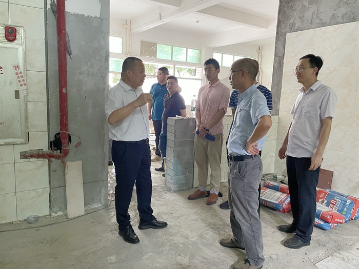 图1：检查食堂装修区 - 副本.jpg