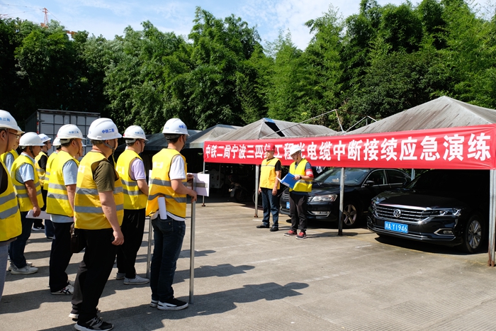 图2：演练照片（曾诗媛摄）.JPG