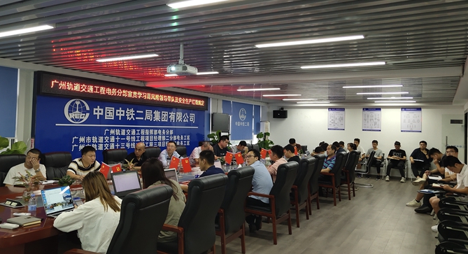 图1：学习场景.jpg