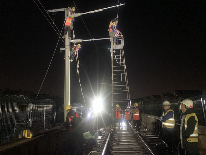 图1-1：施工现场 - 副本.jpg