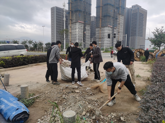 图1：劳动现场 - 副本.jpg