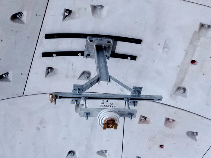 1646725944122782.jpg 图1:接触网悬挂支持装置_副本.jpg