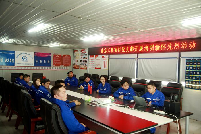 图1：学习英烈事迹_副本_副本.jpg
