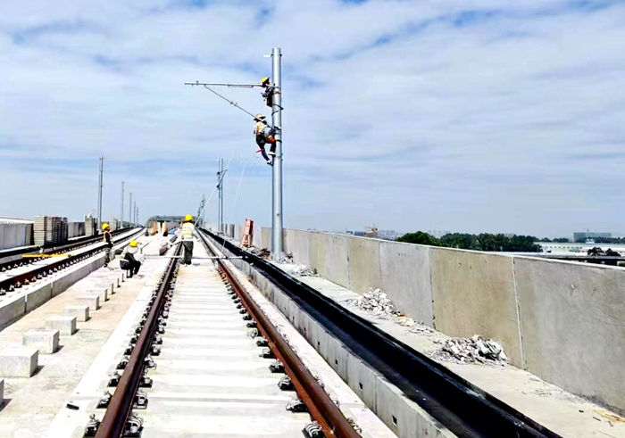 1728873594102888.jpg 高架段腕臂装配.jpg