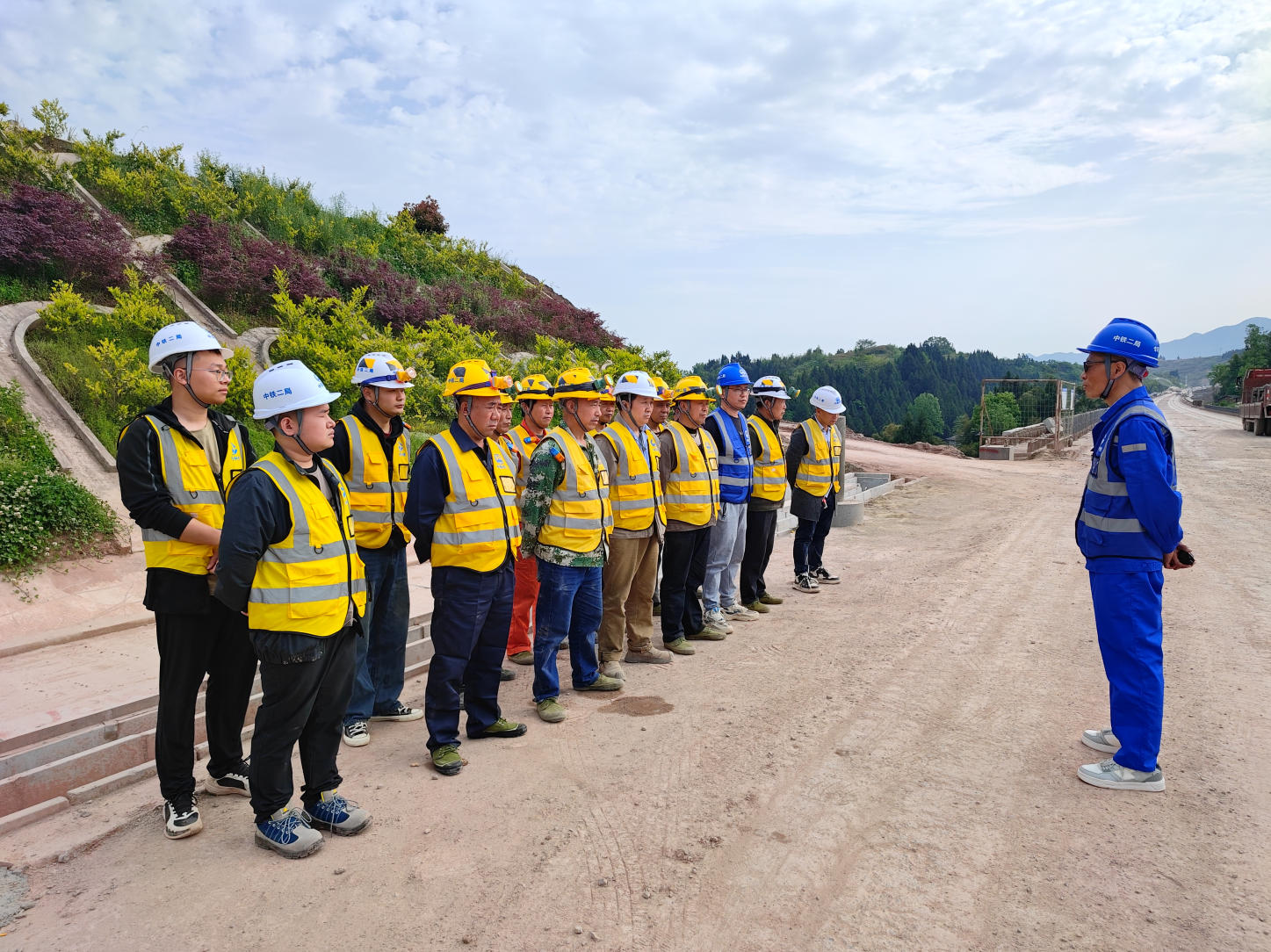 1776051360129116.jpg ScreenShot_2026-04-13_113526_721.jpg